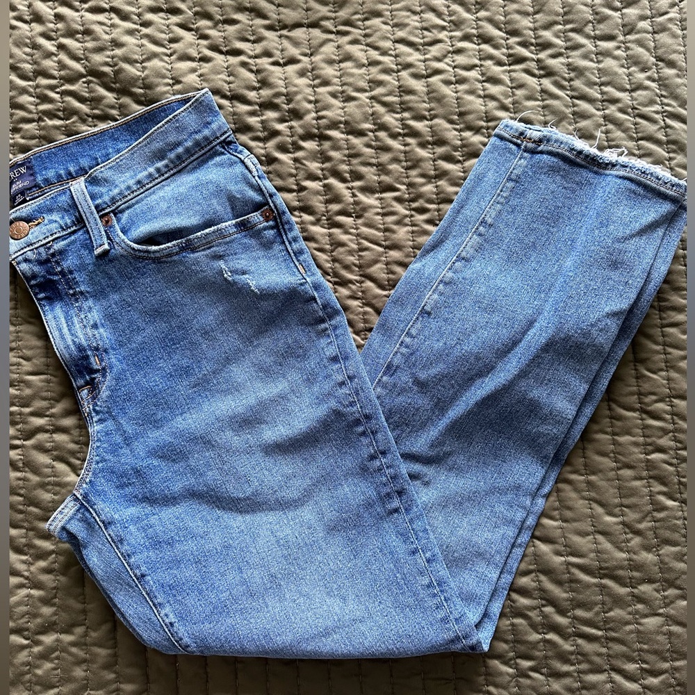 J.Crew slim boyfriend light wash jeans in size 29